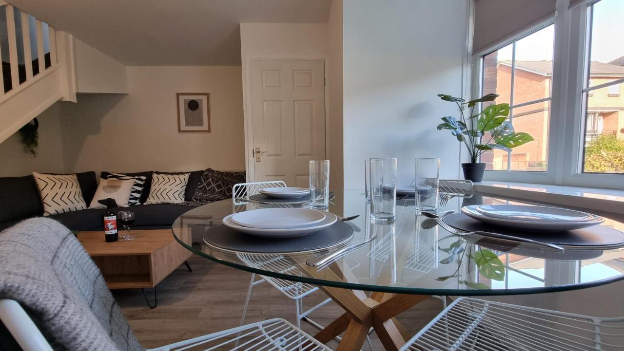 Haxby House By Switchback Stays Cardiff Exteriör bild
